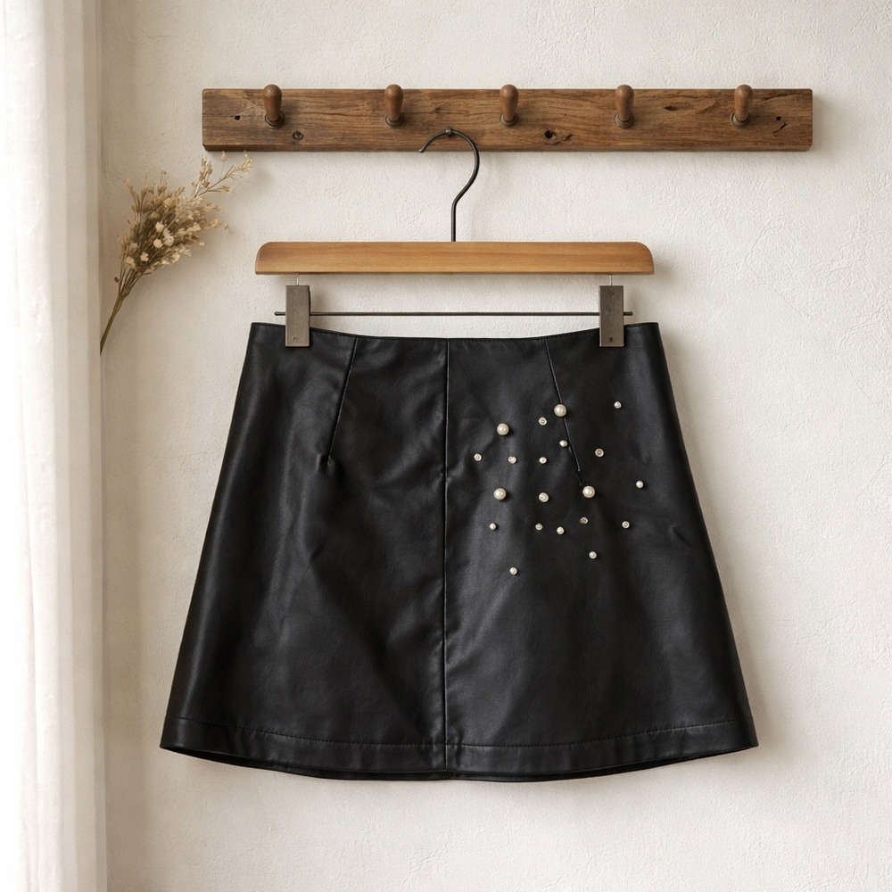 Blue Rain Francesca's Mini Skirt Women Medium Black Excellent Pearl Rhinestone